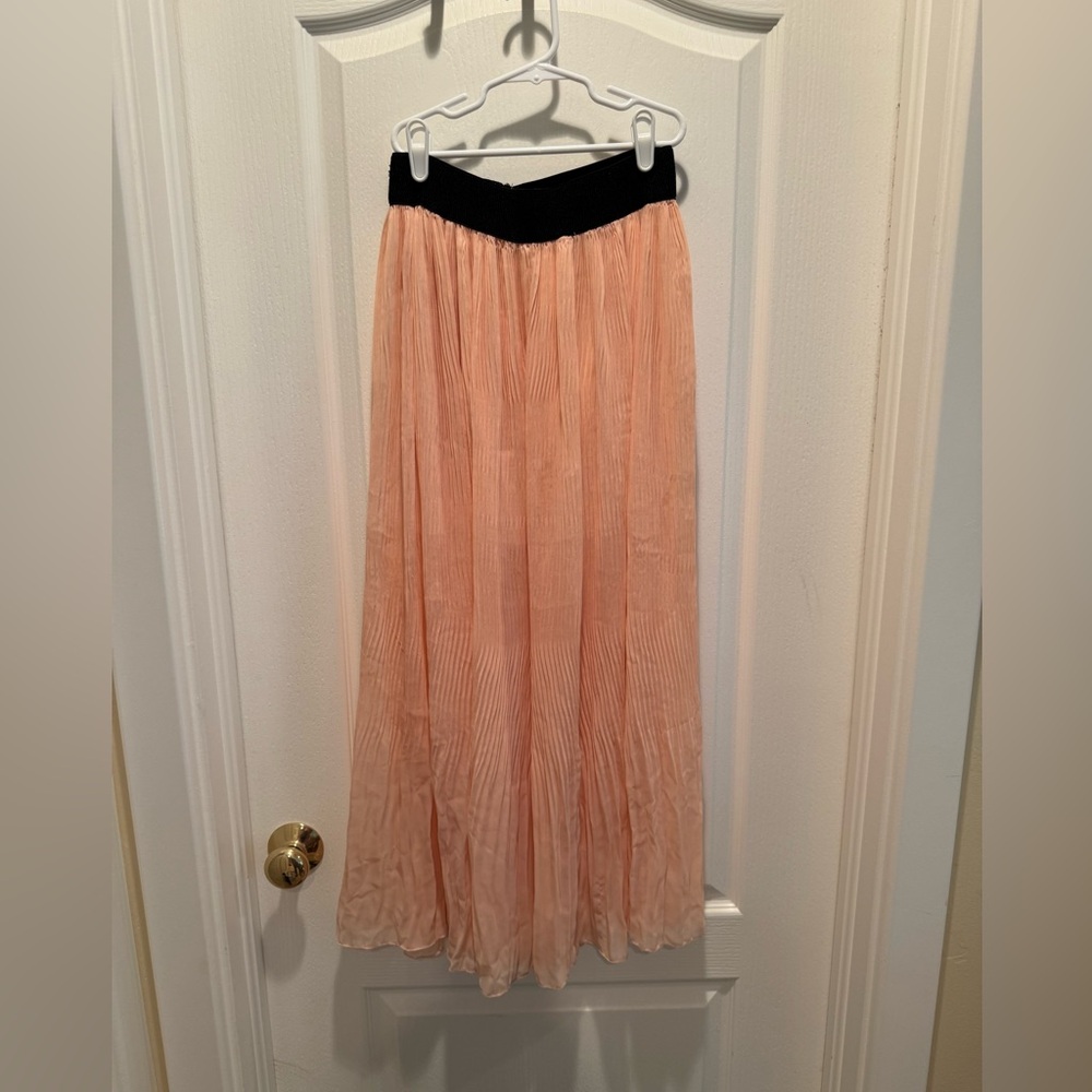 Cute sheer light pink skirt